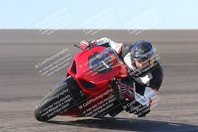 media/Feb-05-2023-SoCal Trackdays (Sun) [[b2340e6653]]/Bowl (10am)/